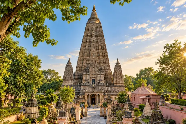 Trip to Bodh Gaya – Tour Crown